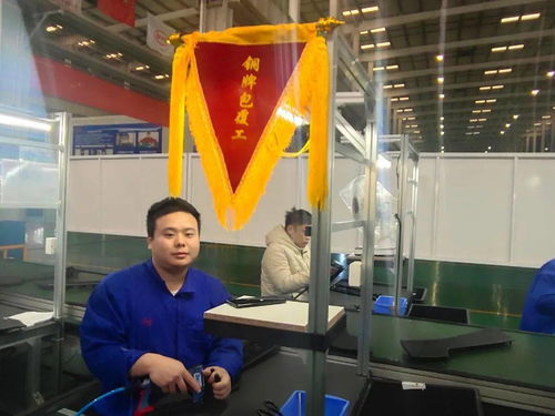 長(zhǎng)沙制造部裝配車間包覆技能標(biāo)兵評(píng)比活動(dòng)與新材料技術(shù)推廣服務(wù)